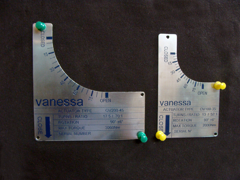 s-s-name-plates-with-measuring-units